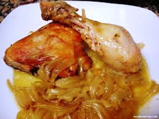 [PD] Menu - 0042. Piernas de pollo encebolladas